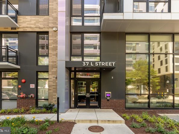 37 L Street SE 301, Washington DC 20003