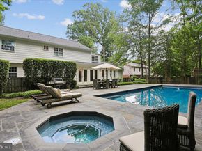 11220 Willowbrook Drive, Potomac MD 20854