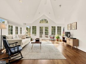 3630 37TH Street N, Arlington VA 22207