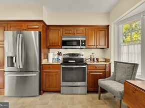 3630 37TH Street N, Arlington VA 22207
