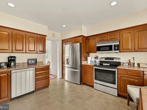 3630 37TH Street N, Arlington VA 22207