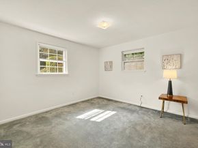 3630 37TH Street N, Arlington VA 22207