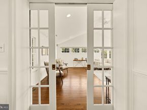 3630 37TH Street N, Arlington VA 22207