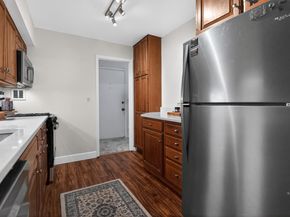 7551 Spring Lake Drive D1, Bethesda MD 20817