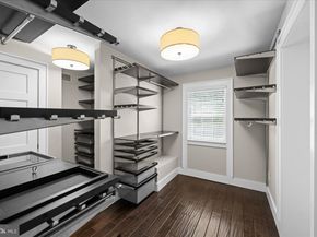 2200 N Pollard Street, Arlington VA 22207