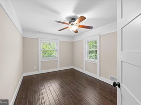 2200 N Pollard Street, Arlington VA 22207