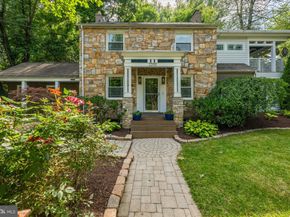 2200 N Pollard Street, Arlington VA 22207