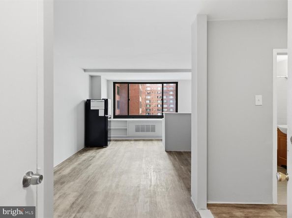 1021 Arlington Boulevard 614, Arlington VA 22209