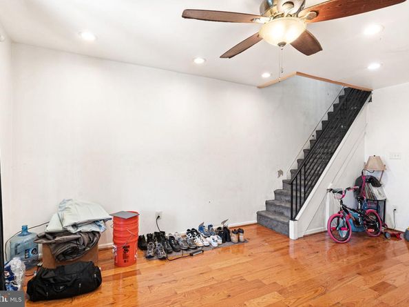 5821 Springfield Avenue, Philadelphia PA 19143