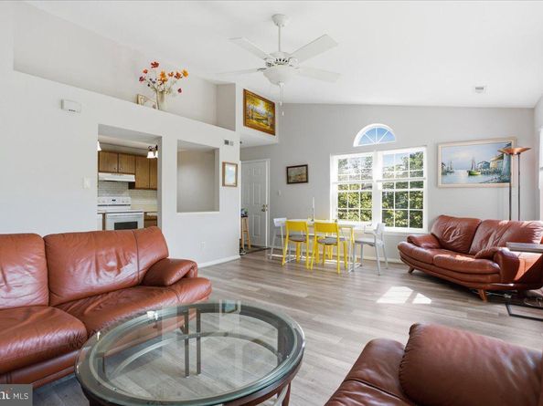 2606 Beacon Hill Drive, Southampton PA 18966