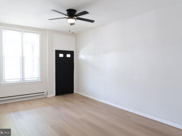 868 E Chelten Avenue, Philadelphia PA 19138
