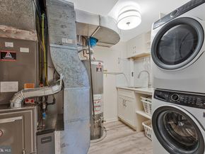 1438 Brookhaven Drive, Mclean VA 22101