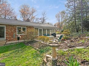 1438 Brookhaven Drive, Mclean VA 22101