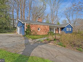 1438 Brookhaven Drive, Mclean VA 22101