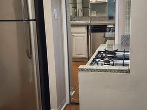 1320 S Broad Street H, Philadelphia PA 19146