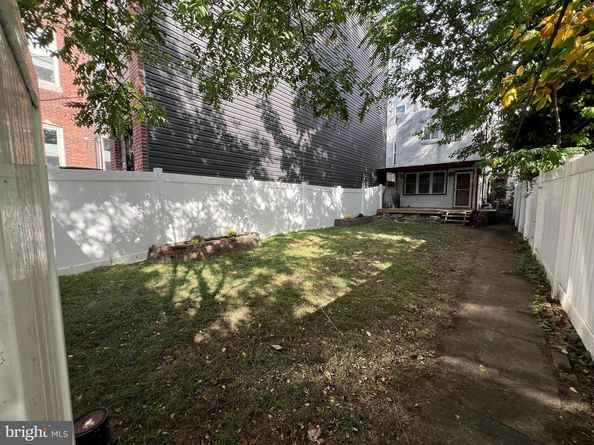 1320 S Broad Street H, Philadelphia PA 19146