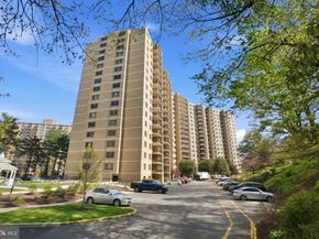 309 Yoakum Parkway 603, Alexandria VA 22304