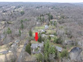 563 Pebble Hill Road, Doylestown PA 18901