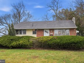 3220 Glenrose Avenue, Bristol PA 19007