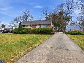 3220 Glenrose Avenue, Bristol PA 19007