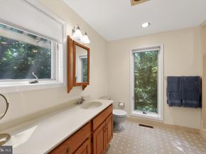 2119 County Line Road, Villanova PA 19085