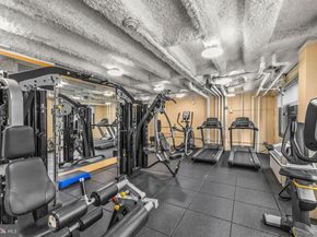 5410 Connecticut Avenue NW 811, Washington DC 20015