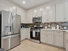 16124 River View Court, Bristol PA 19007