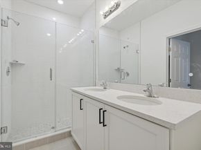 16124 River View Court, Bristol PA 19007
