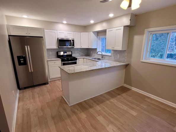 7218 Valley Avenue, Philadelphia PA 19128