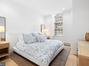 211 S 4TH Street 104, Philadelphia PA 19106