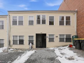 302 Todd Place NE 3, Washington DC 20002