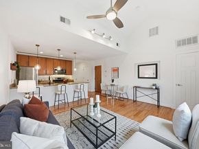 302 Todd Place NE 3, Washington DC 20002