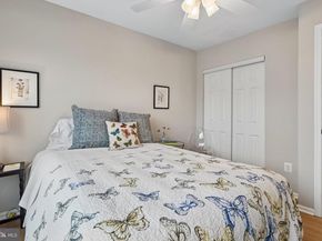 46724 Fielding Terrace 49, Sterling VA 20164