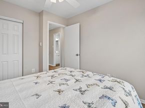 46724 Fielding Terrace 49, Sterling VA 20164