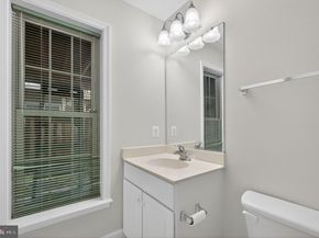 13717 Maple Sugar Lane, Herndon VA 20171