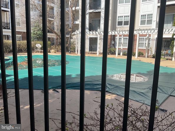 12953 Centre Park Circle 224, Herndon VA 20171