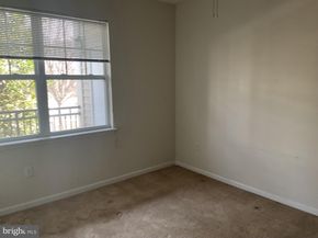 12953 Centre Park Circle 224, Herndon VA 20171