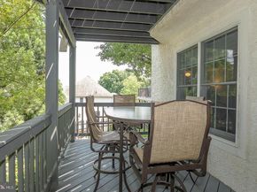 406 Merion Hill Lane, Conshohocken PA 19428