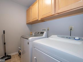 406 Merion Hill Lane, Conshohocken PA 19428