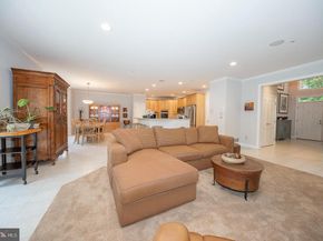 406 Merion Hill Lane, Conshohocken PA 19428