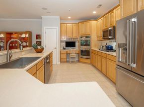 406 Merion Hill Lane, Conshohocken PA 19428