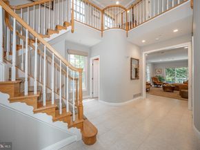 406 Merion Hill Lane, Conshohocken PA 19428