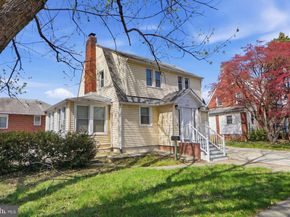 2320 S Eads Street, Arlington VA 22202