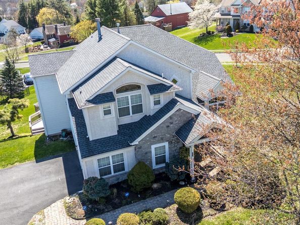201 Summer Ridge Circle, Chalfont PA 18914