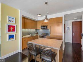 1414 S Penn Square 10C, Philadelphia PA 19102
