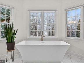 2584 Vintage Crest Lane, Oakton VA 22124