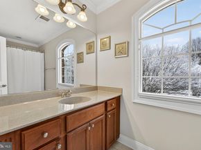 2584 Vintage Crest Lane, Oakton VA 22124