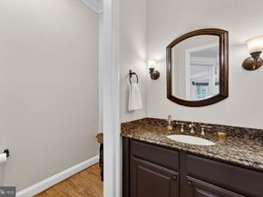 2584 Vintage Crest Lane, Oakton VA 22124