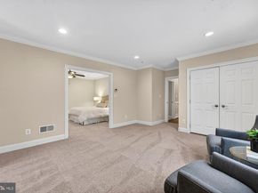 2584 Vintage Crest Lane, Oakton VA 22124