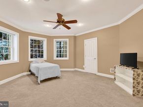 2584 Vintage Crest Lane, Oakton VA 22124